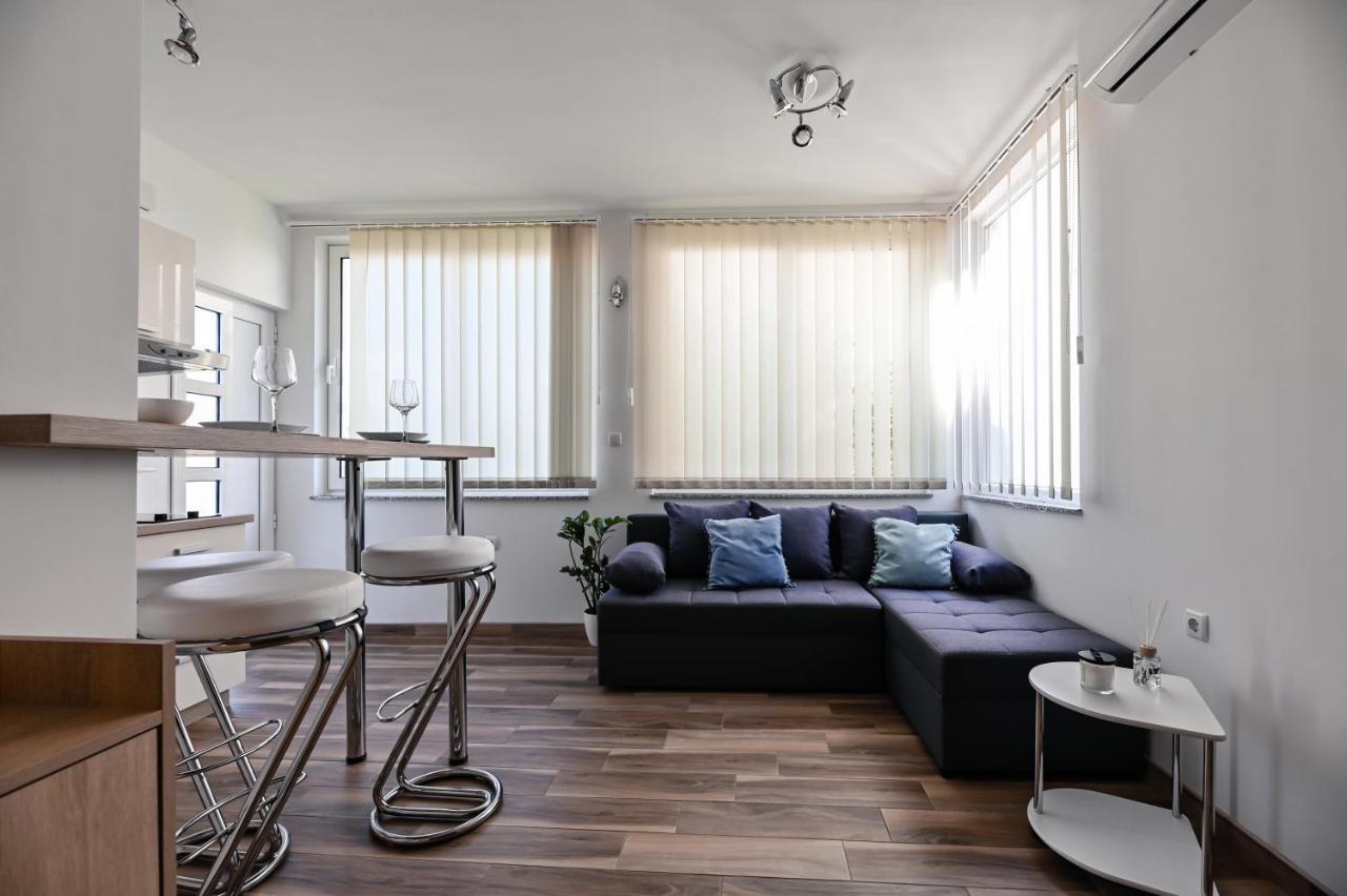 Apartamento Remi Sukošan Exterior foto