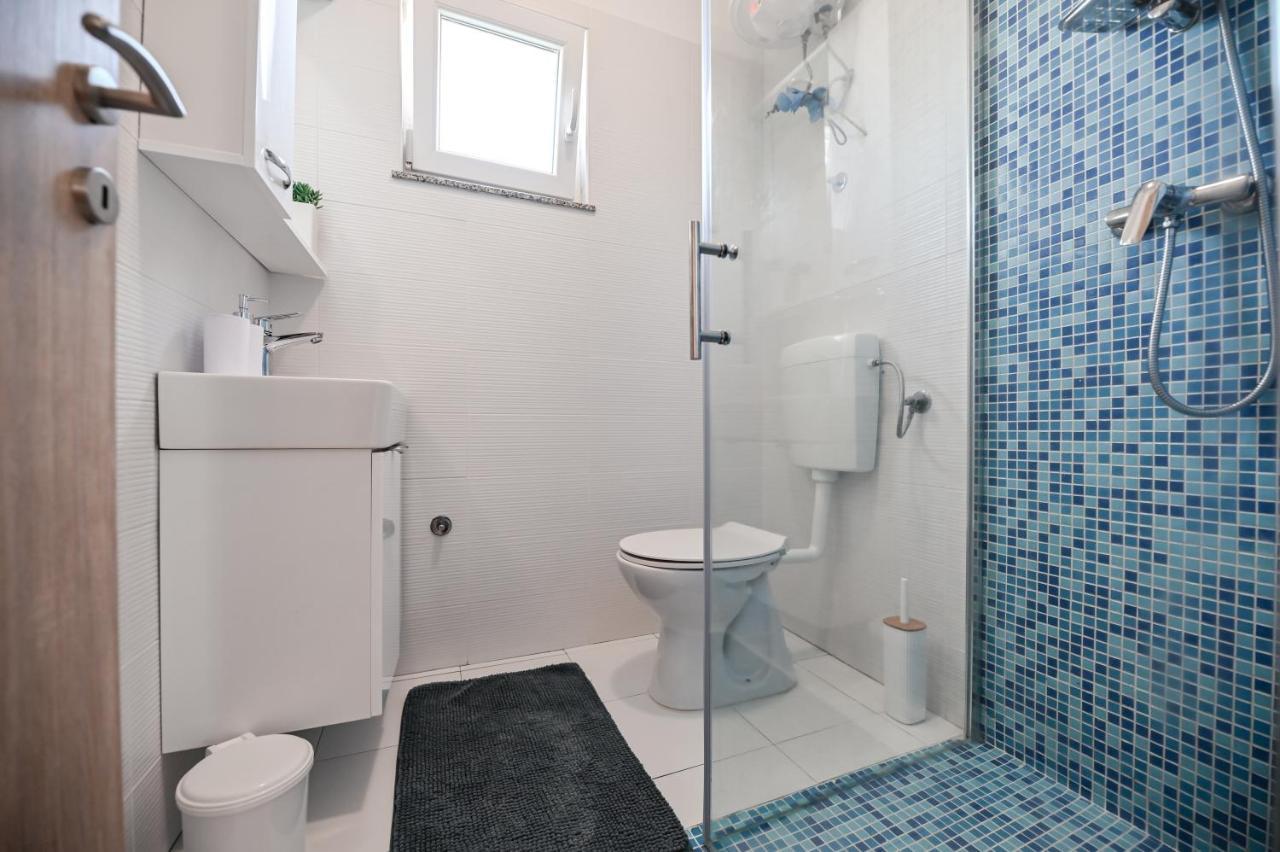 Apartamento Remi Sukošan Exterior foto